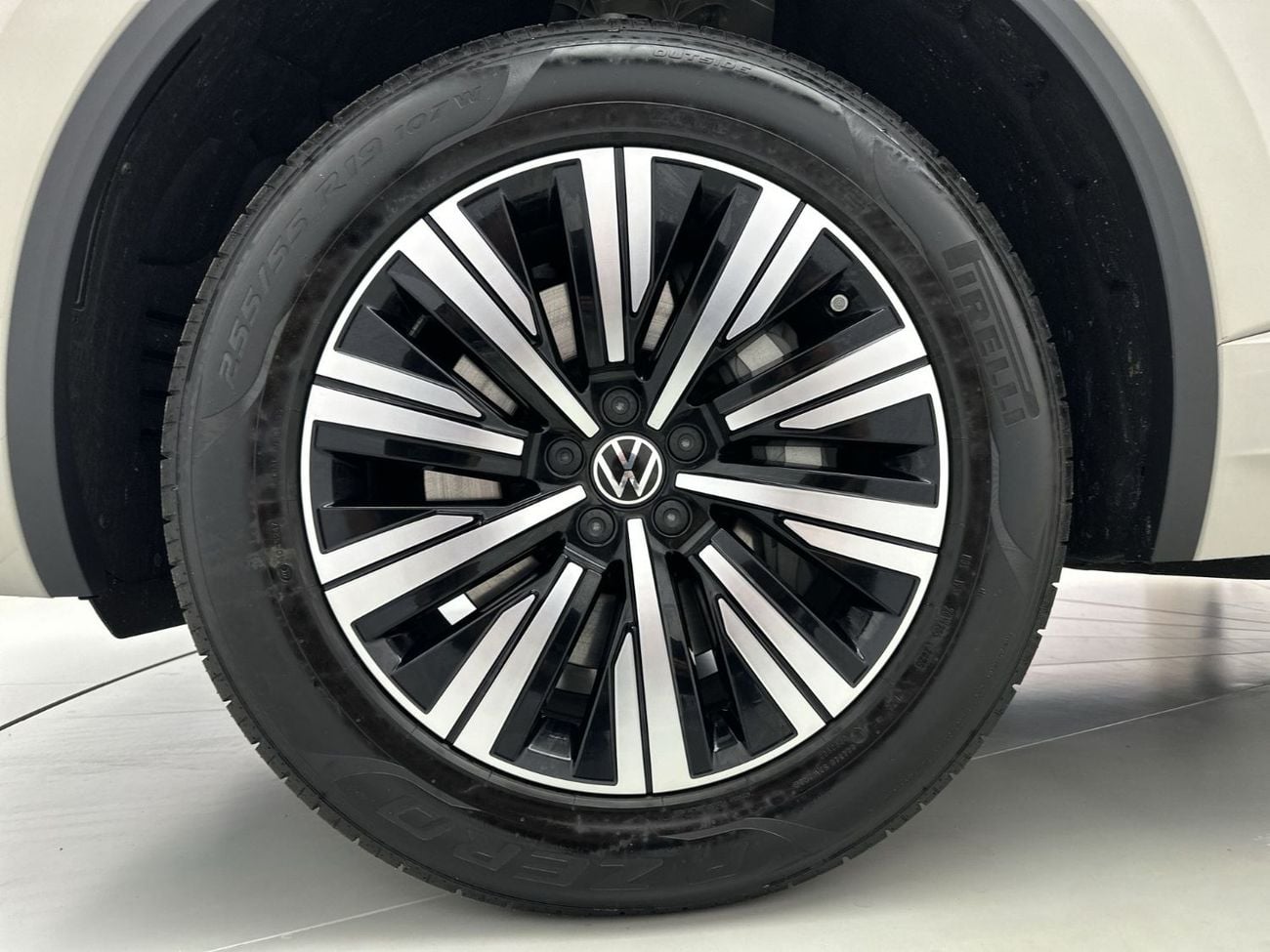 Volkswagen Touareg Touareg Elegance - Tirano (Ref#00479)