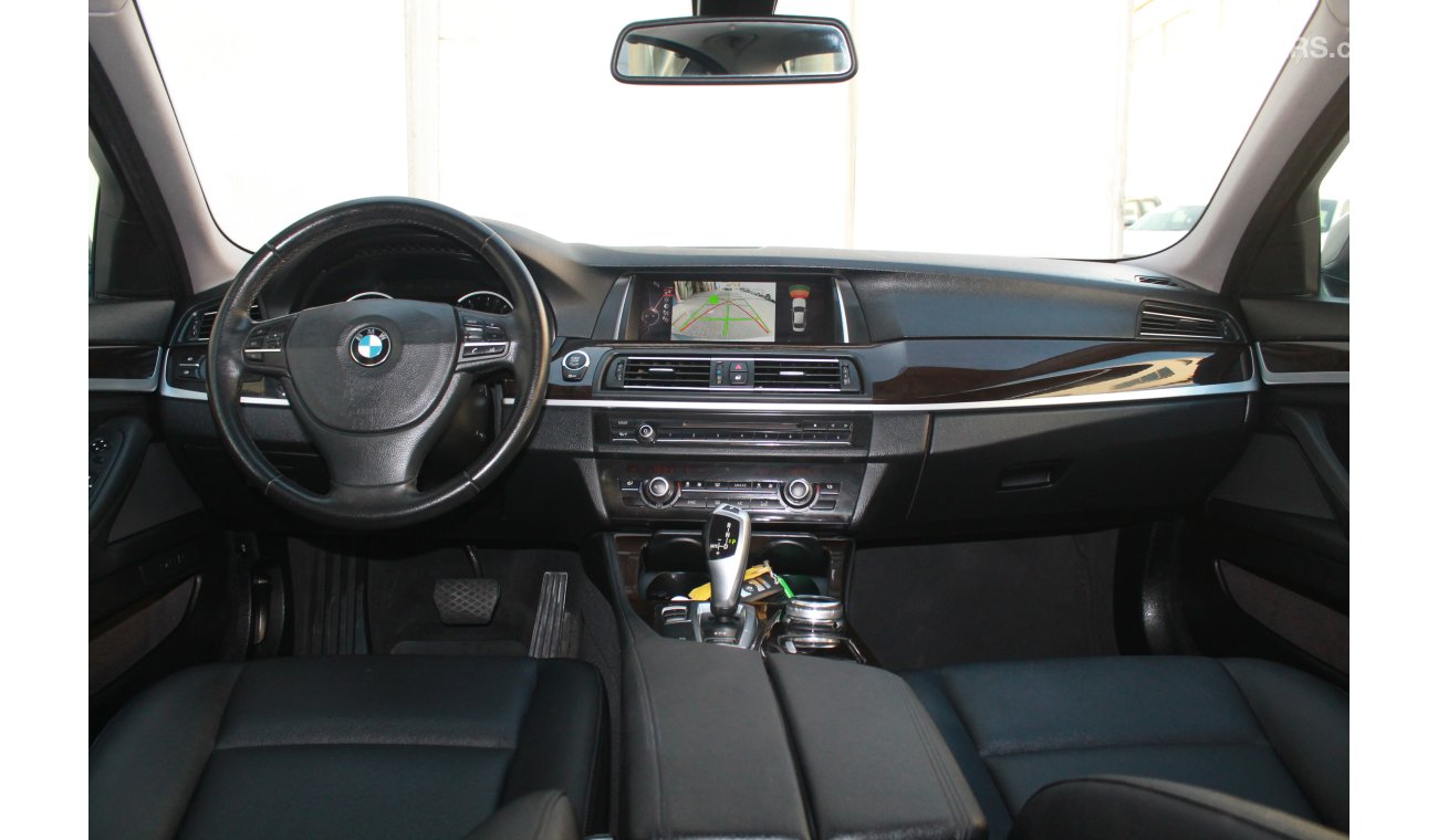 BMW 520i I 2.0L TURBO 2015 MODEL WITH NAVIGATION SUNROOF