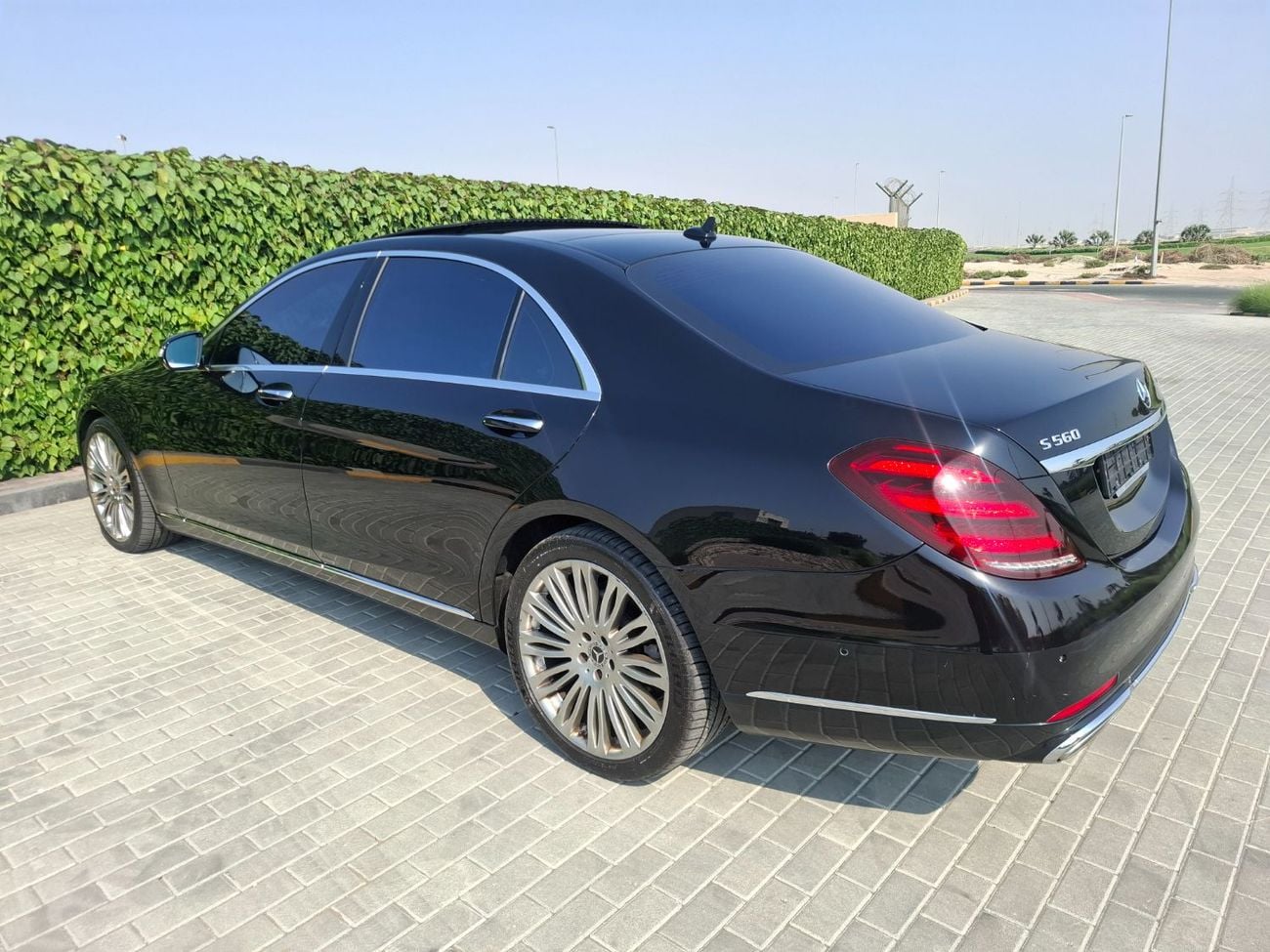 مرسيدس بنز S560 L AMG