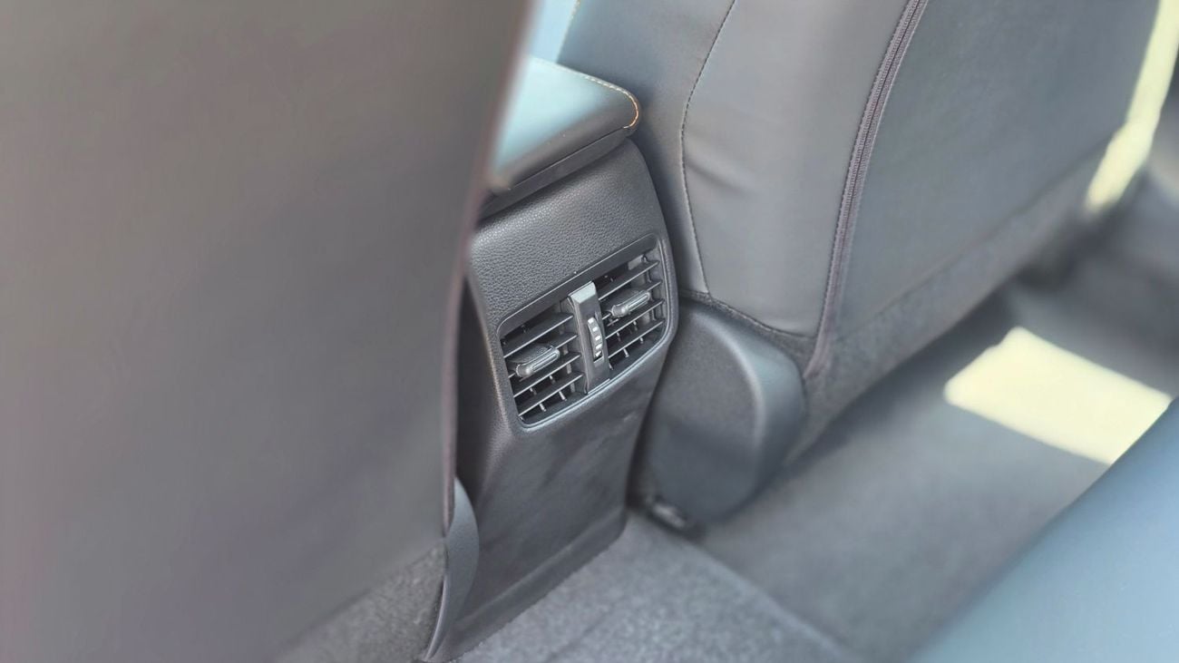 Toyota Corolla XLI HEV
