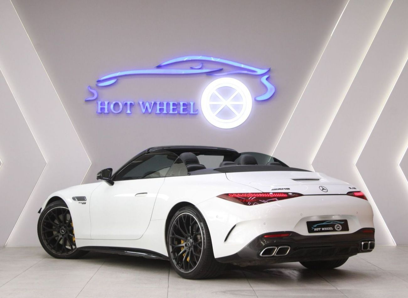 مرسيدس بنز SL 63 AMG - V8 Biturbo 4Matic | 2023