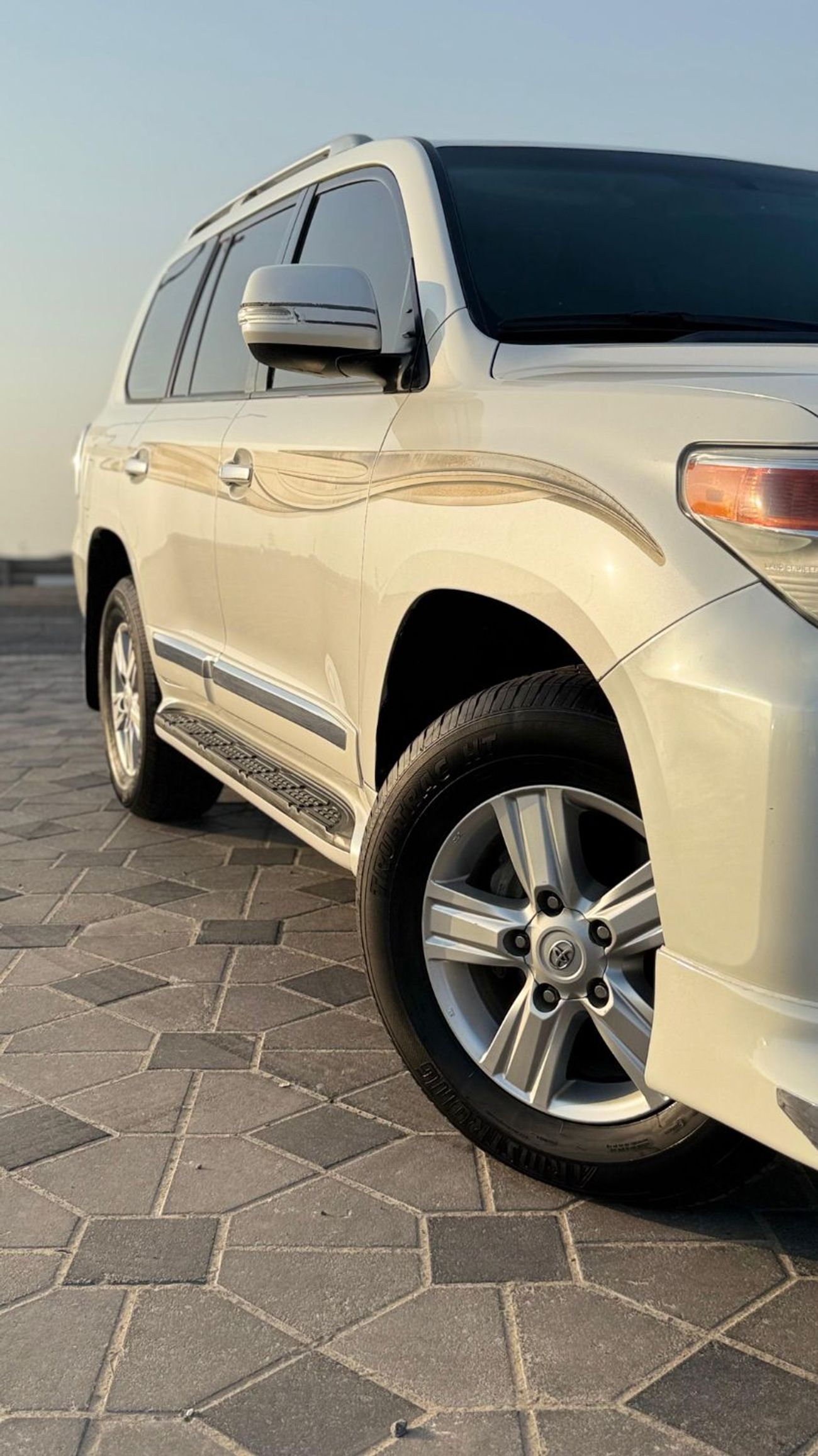 تويوتا لاند كروزر GXR 4.6L