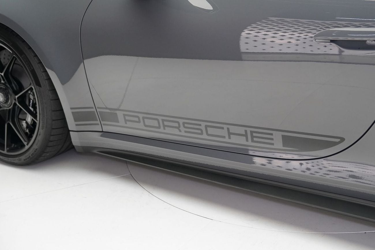 بورش 911 GT3 4.0L (505 HP) Touring Package