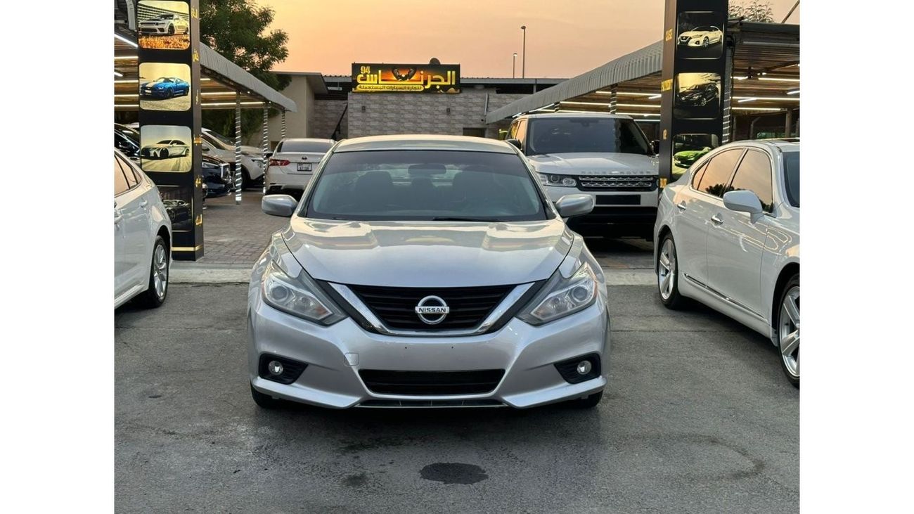 نيسان ألتيما