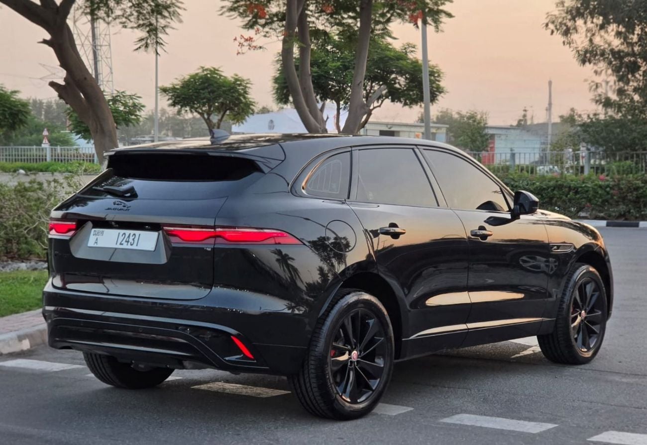 Jaguar F-PACE R-DYNAMIC HSE P250 Jaguar F-Pace R-Dynamic 2022 GCC Specs - Full Service History Excellent Condition