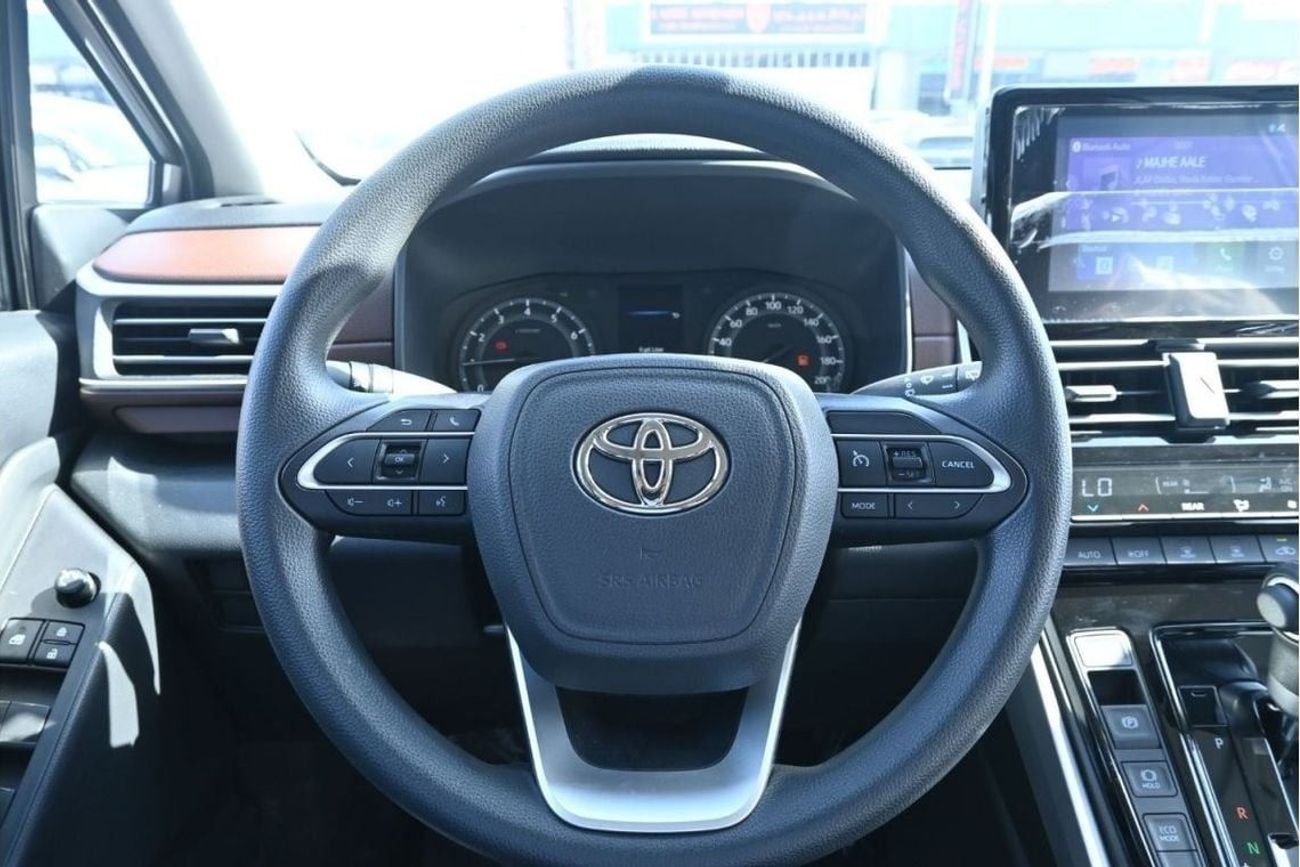 Toyota Innova Toyota Innova 2.0L, FWD Petrol, Color Bronze, Model 2024 (Export Price)