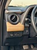 Toyota RAV4 XLE premium Sunroof,Push start,Leather seats