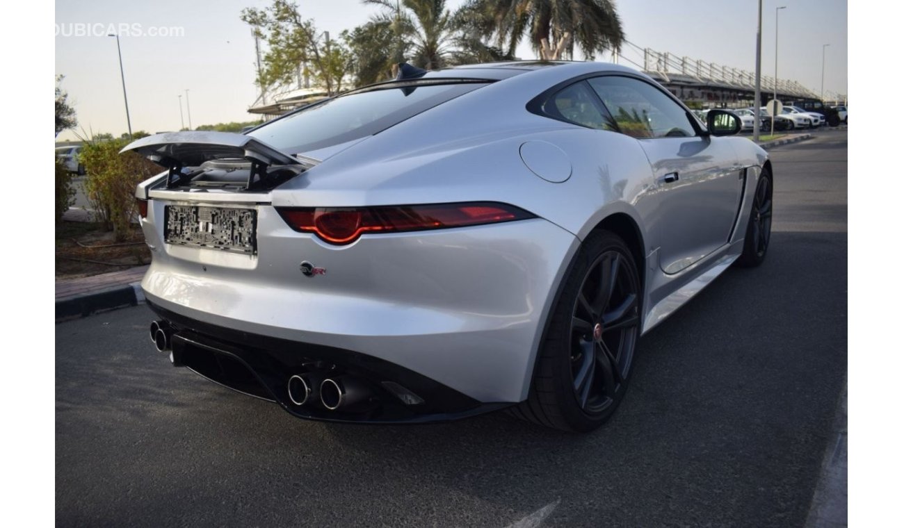 جاغوار F-Type SVR COUPE 2019 BRAND NEW THREE YEARS WARRANTY