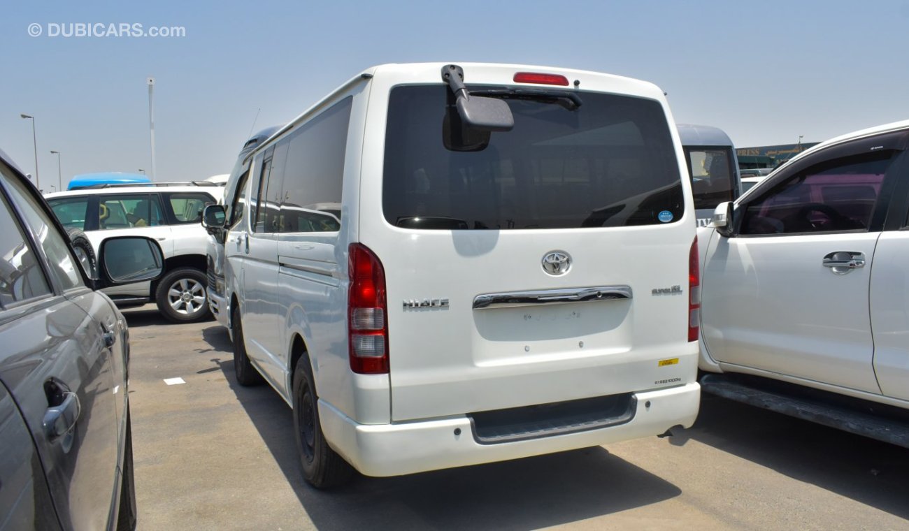 Toyota Hiace Super GL