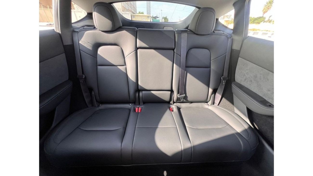 Tesla Model Y Tesla Model Y  Auto Pilot  2023 GCC Zero Km Under Warranty