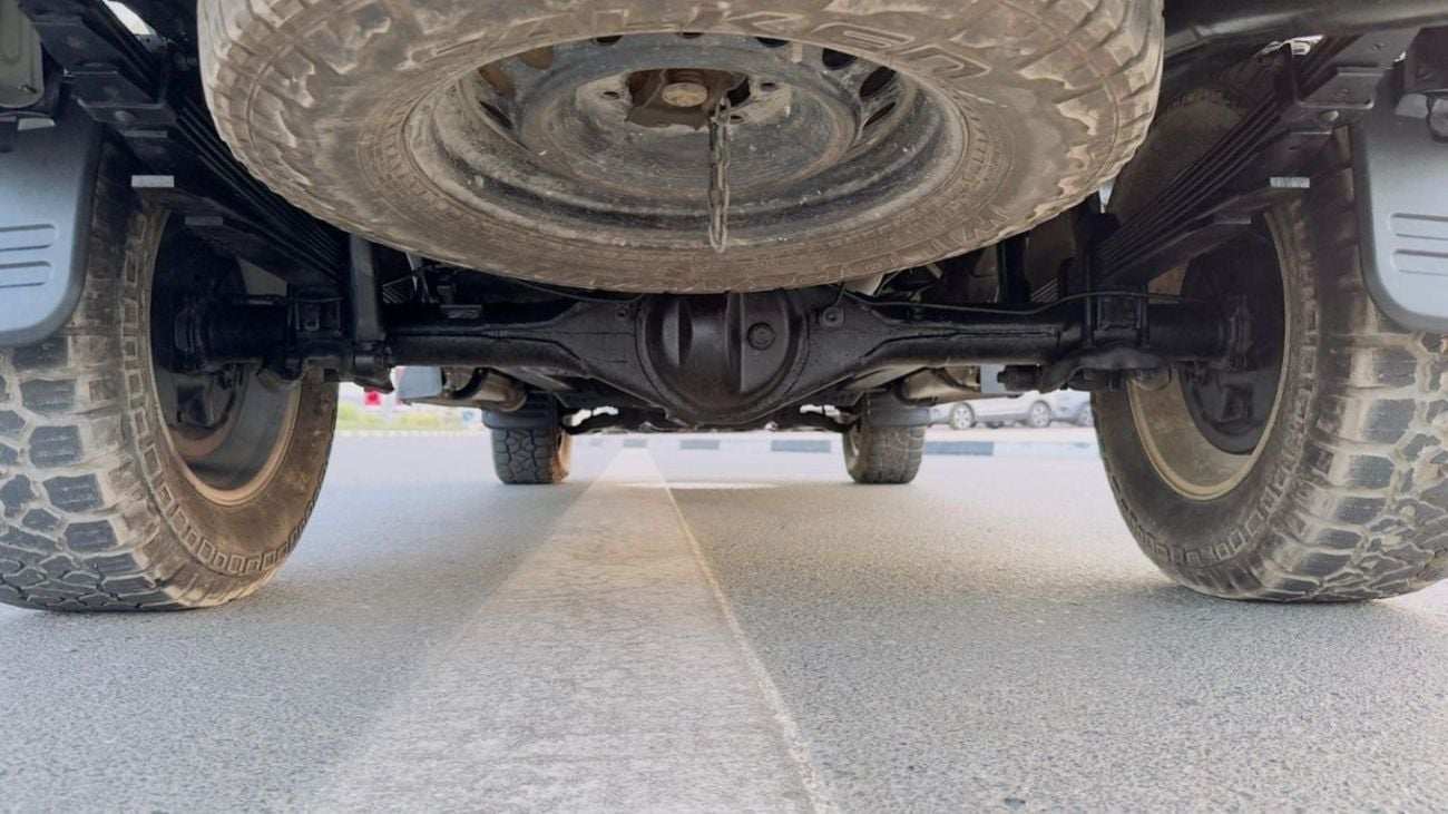 تويوتا هيلوكس -