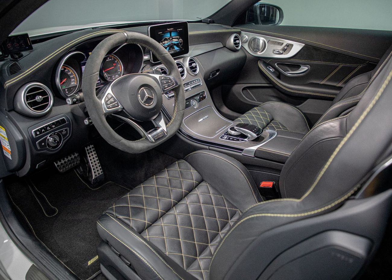 مرسيدس بنز C 63S AMG