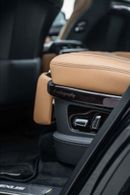لكزس LX 600 3.5L PETROL A/T SIGNATURE WITH MBS AUTOBIOGRAPHY VIP SEATS