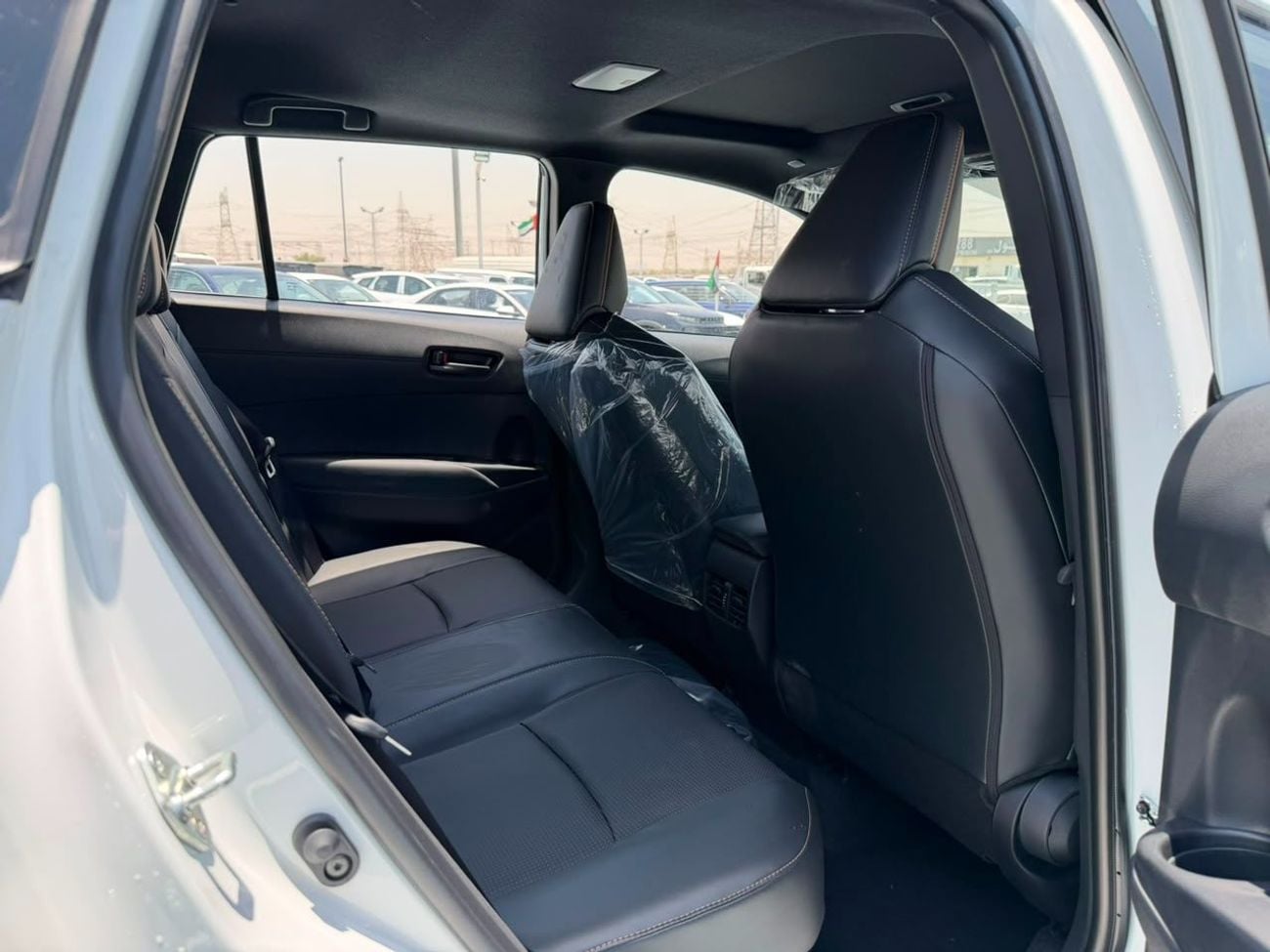 تويوتا كورولا كروس GLI 2.0L HEV 2025 Electric Seat 2025 Export Price @ 78,500 AED