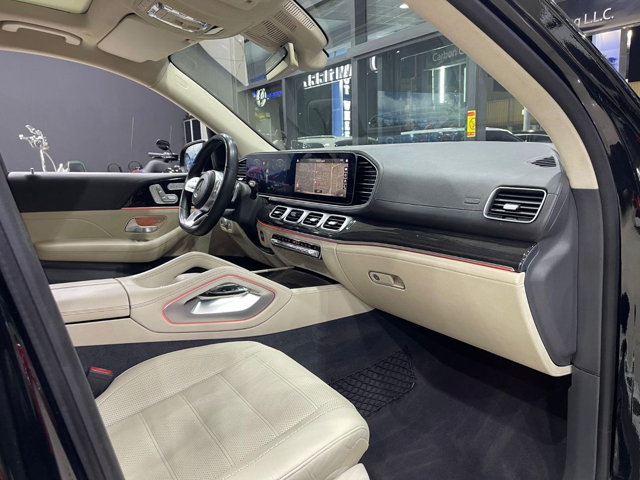 Mercedes-Benz GLS 450 Premium 3.0L (389 HP)