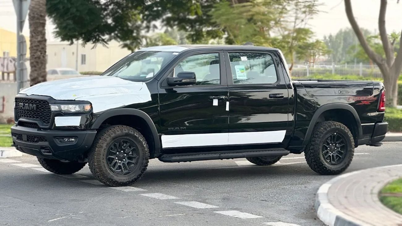رام 1500 Rebel X 3.0L TT Crew Cab with Rambox {Export Only}