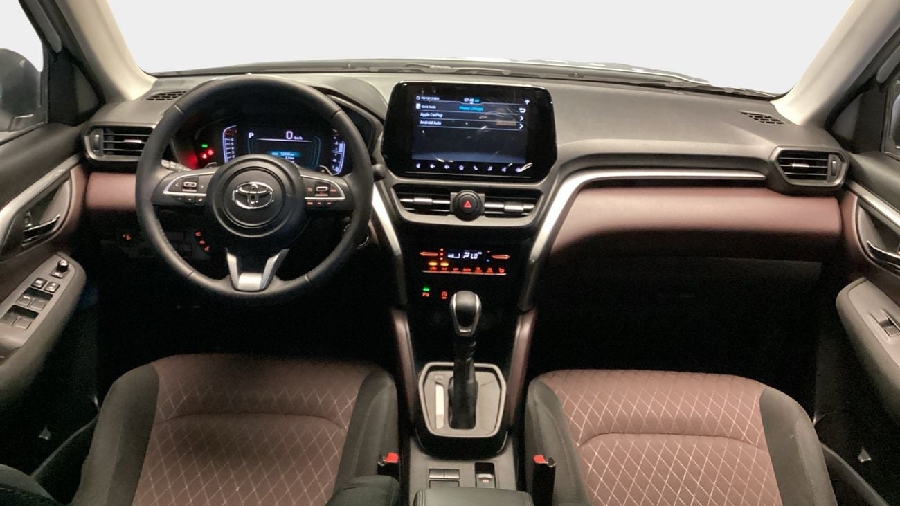 تويوتا أوربان كروزر 1.5 MHEV GL AUTO | شامل الضمان | 0 ﺪﻔﻋﺓ ﺃﻮﻟﻯ