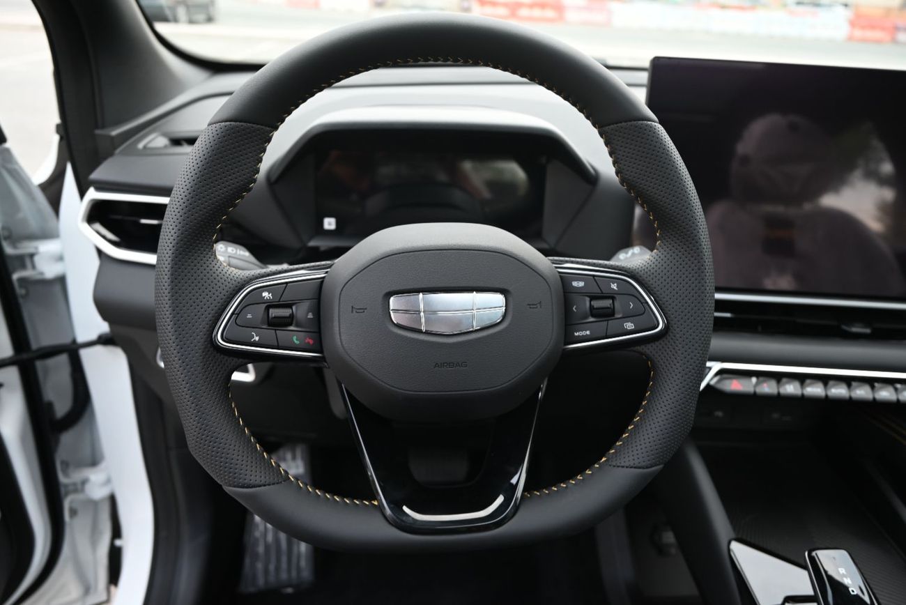 Geely Coolray GF 1.5TD EMI 1100 AED - GEELY COOLRAY GF 2025 - TOP OPTION