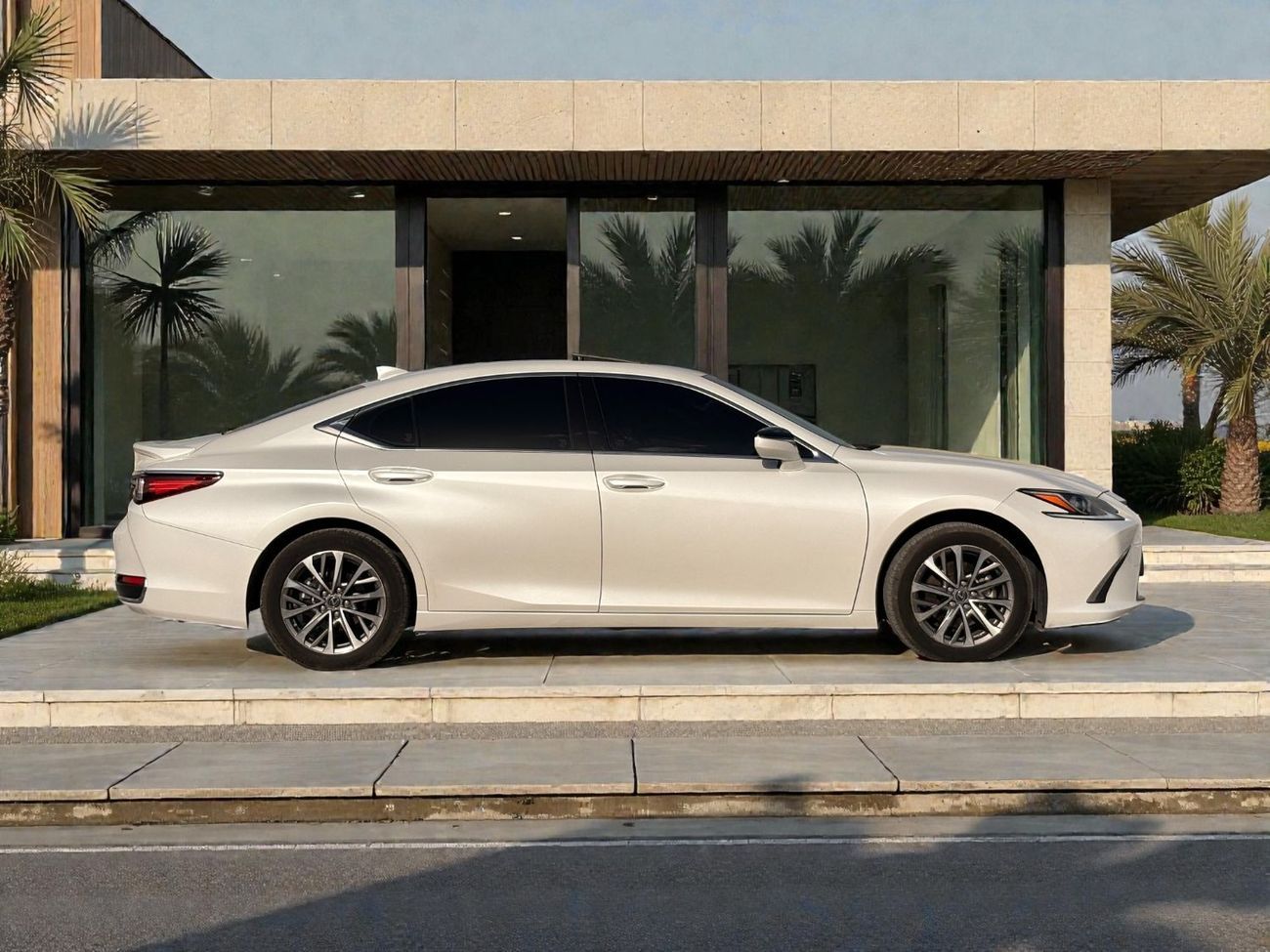 لكزس ES300h PREMIER 2.5L HYBRID | 2023 | GCC SPECS | Agency Warranty | FSH | AED 2,240 per month