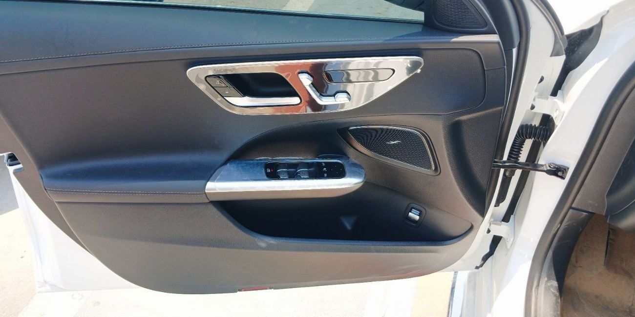 مرسيدس بنز C 200 L Mercedes Benz C200L 1.5L Petrol 2025YM