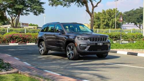 Jeep Grand Cherokee BRAND NEW JEEP GRAND CHEROKEE GCC WARRANTY