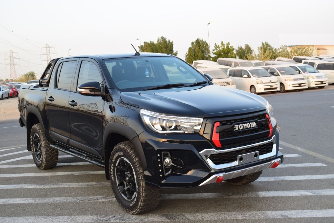 Toyota Hilux PICKUP  DIESEL  AUTOMATIC FULL GEAR OPTIONE (RUGGED)  2.8L 4X4 RIGHT HAND DRIVE