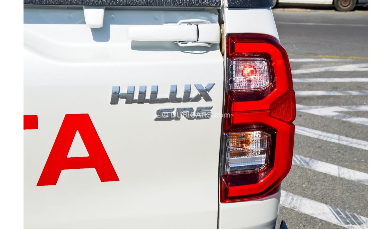 Toyota Hilux TOYOTA HILUX 2.7L 4WD PICKUP 2023 | REAR CAMERA | ALL WHEEL DRIVE | FABRIC SEATS | AVAILABLE FOR EXP