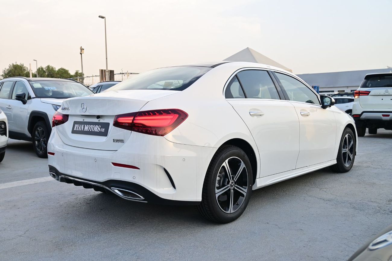 مرسيدس بنز A 200 Mercedes-Benz A200L 1.3L Turbo Petrol, Model 2025 Color White