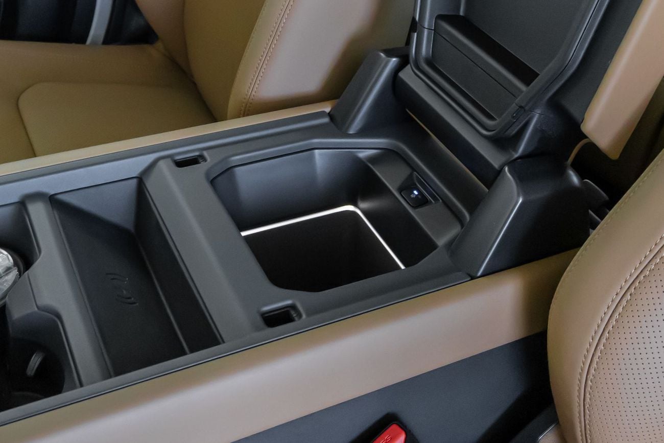 Land Rover Defender Land Rover Defender | 110 X-Dynamic SE (P400) | GCC Specs | 2026 (Export)