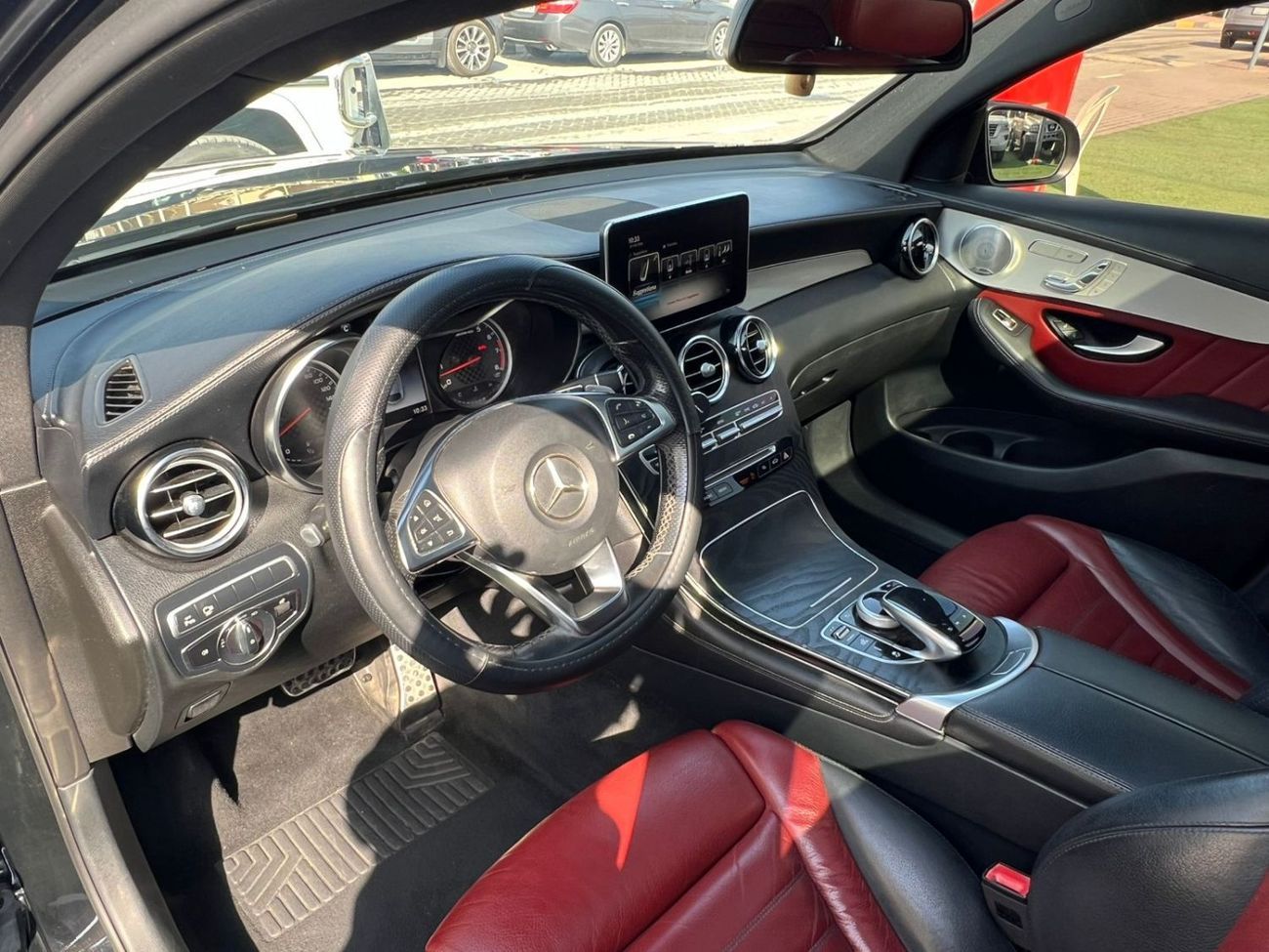 Mercedes Benz GLC 43 MERCEDES-BENZ GLC 2019.ENGINE 3.0L/V6