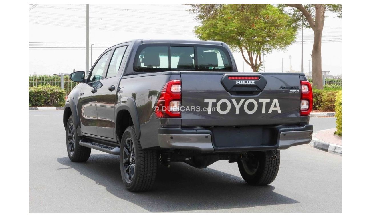 Toyota Hilux 2023 Toyota Hilux 4x4 DC 4.0 Adventure HI SR5 P A/T - Silver inside black
