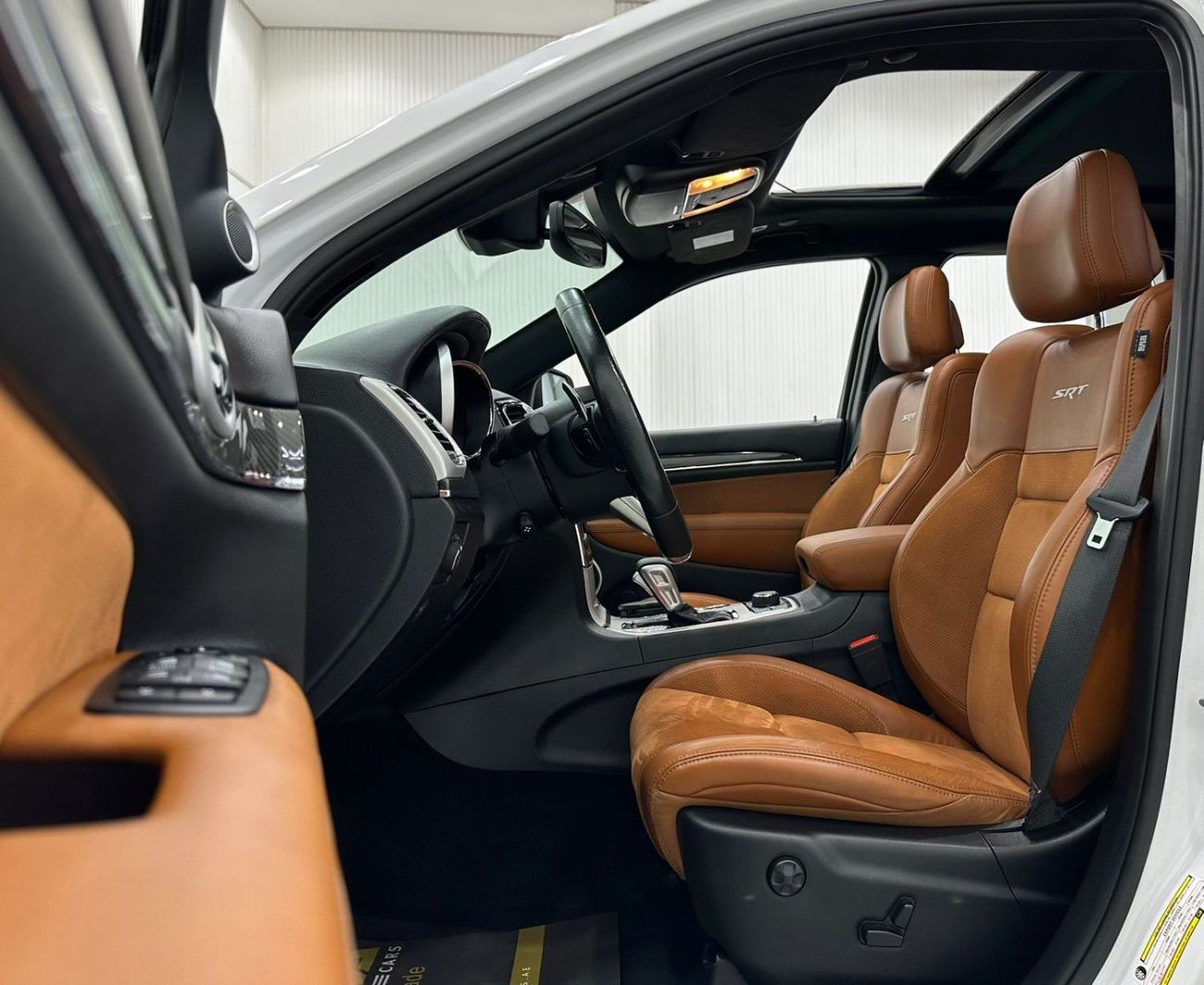 Jeep Grand Cherokee 2019 Jeep Grand Cherokee SRT, November 2024 Jeep Warranty, Full Jeep Service History, Low Kms, GCC