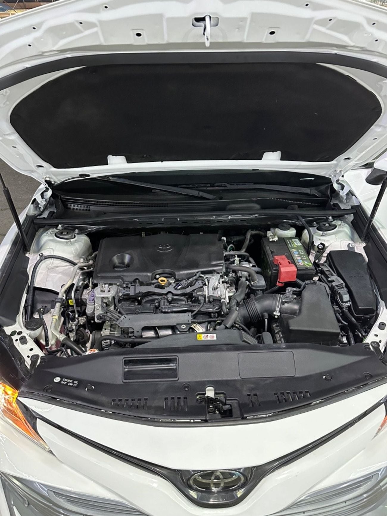 تويوتا كامري LE STD تويوتا كامري 2019 بمحرك سعة 2.5 أربع سلندر، السيارة بحالة جيدة