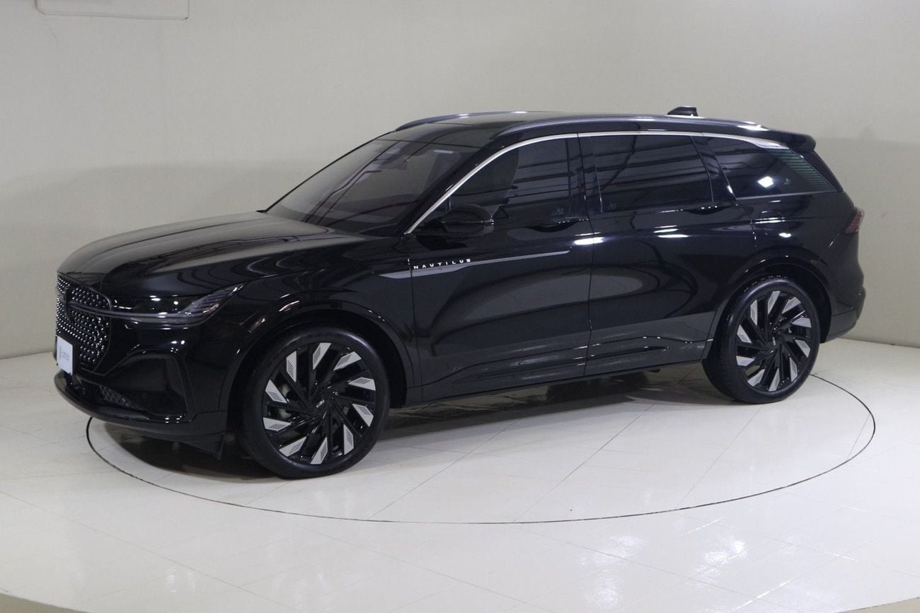 لينكولن ناوتيلوس NAU925H NAUTILUS PRESIDENTIAL 800A AWD 2.0L FHEV AT / FREE Insurance + Registration / AL TAYER MOTOR