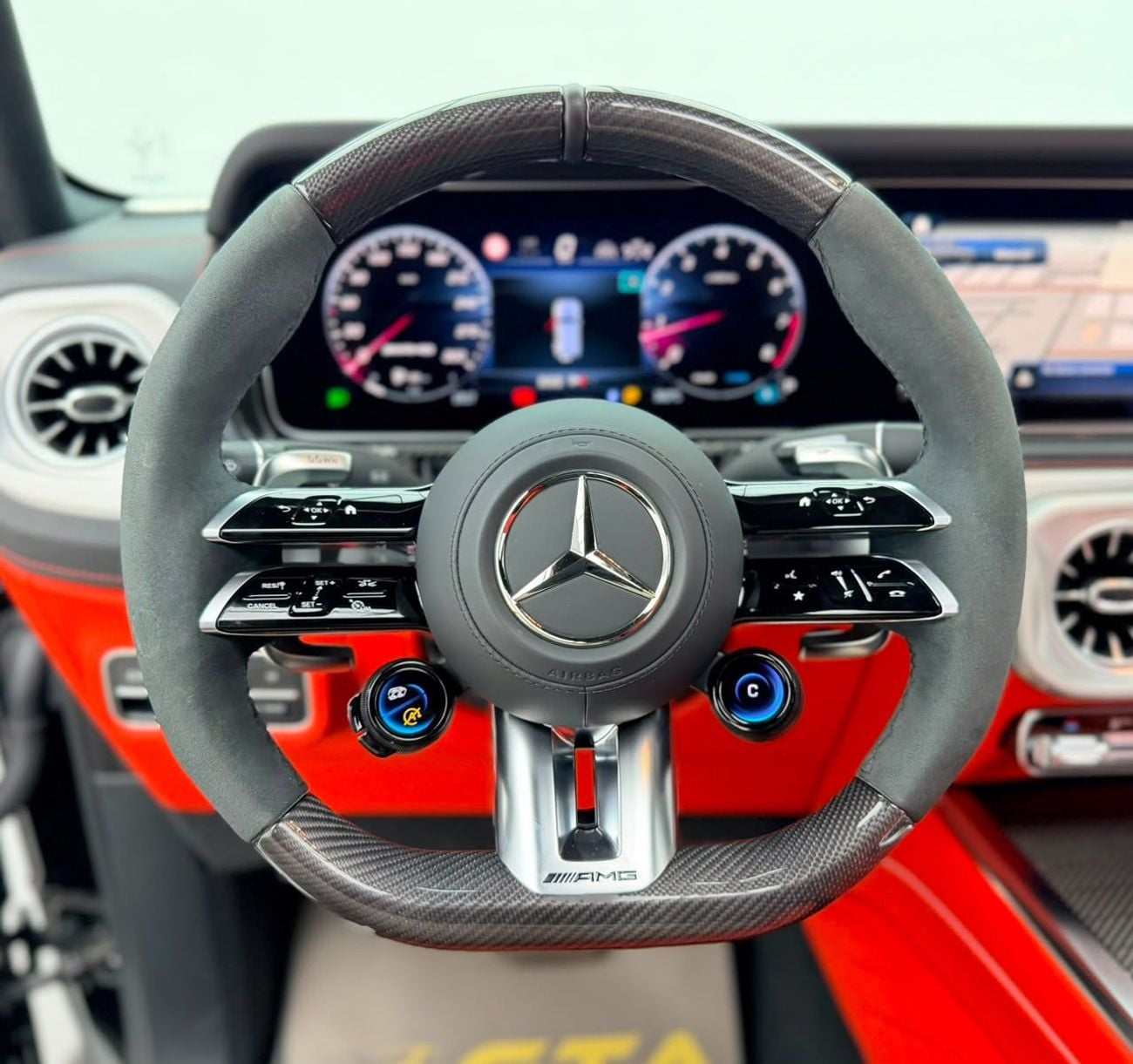 مرسيدس بنز G 63 AMG 2026 Mercedes-Benz G63 AMG Double Night Package, Mercedes Warranty + Service Contract, FSH, GCC