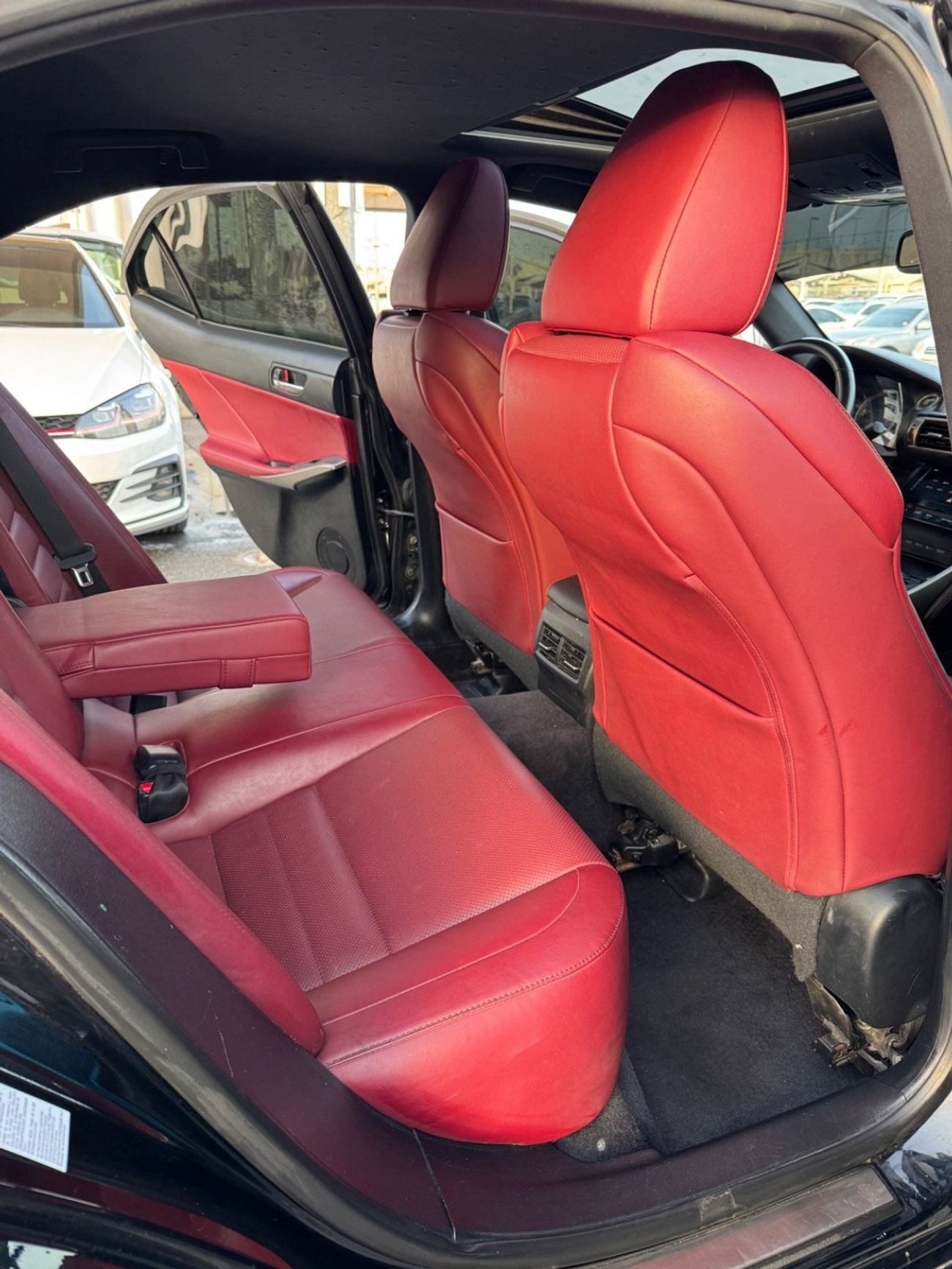 لكزس IS 250 F Sport 2.5L