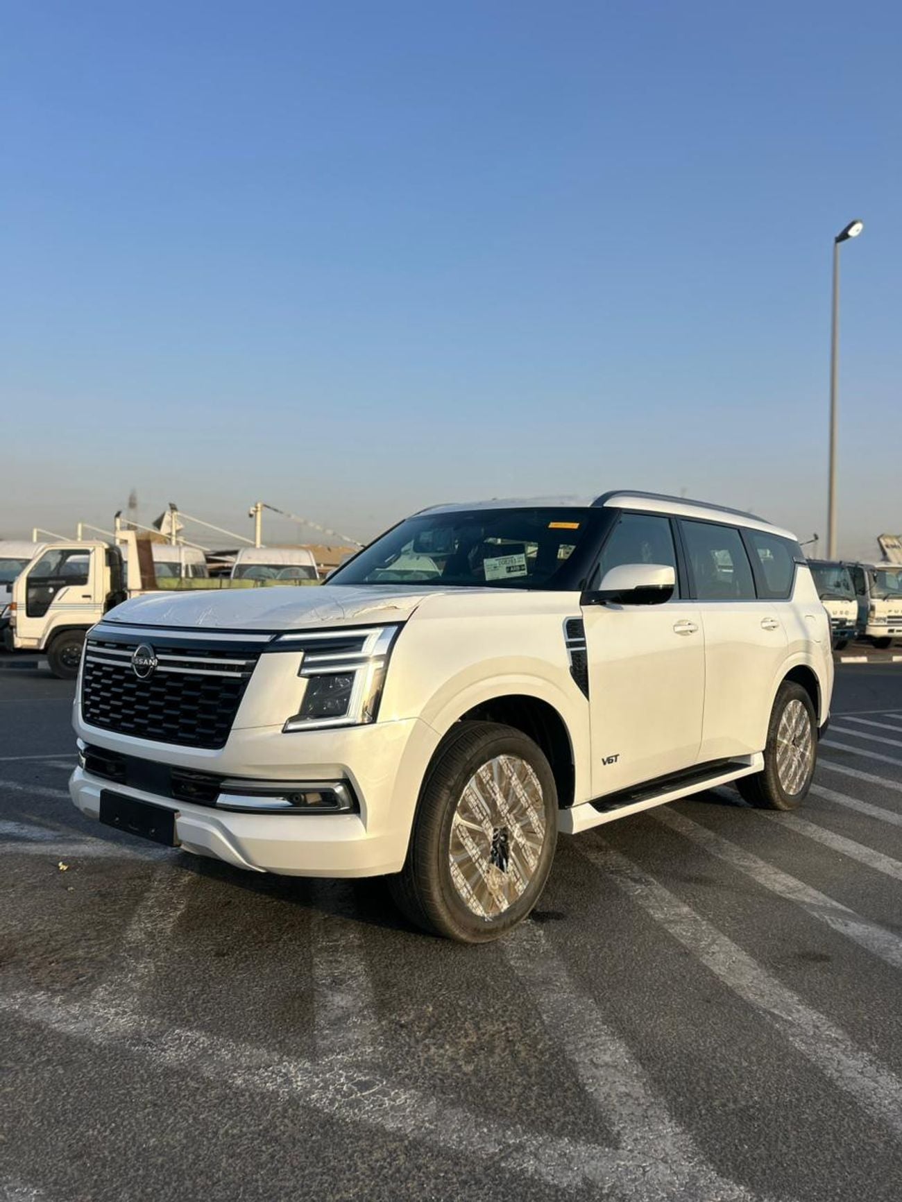 نيسان باترول LE PLATINUM CITY LE PLATINUM CITY