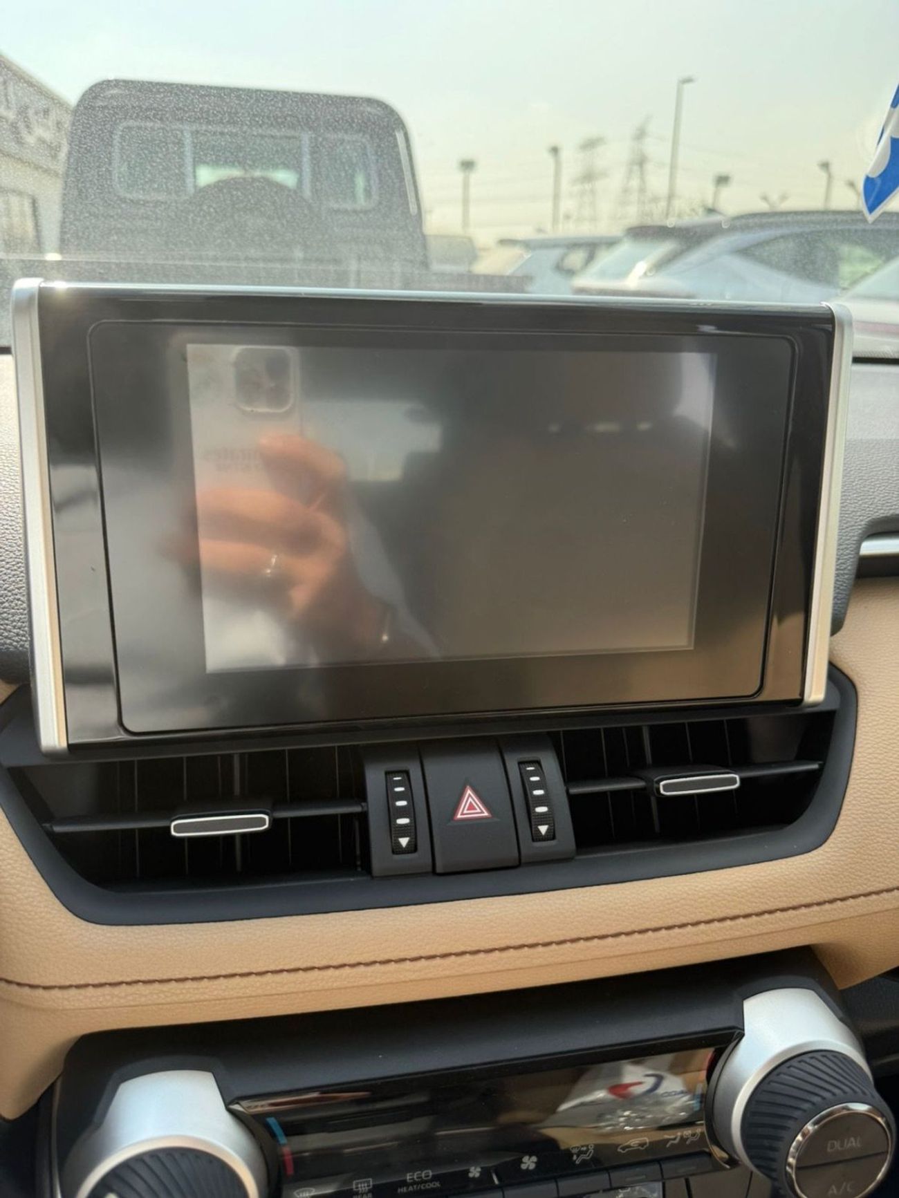 تويوتا راف ٤ 2.5 L , Full option , petrol