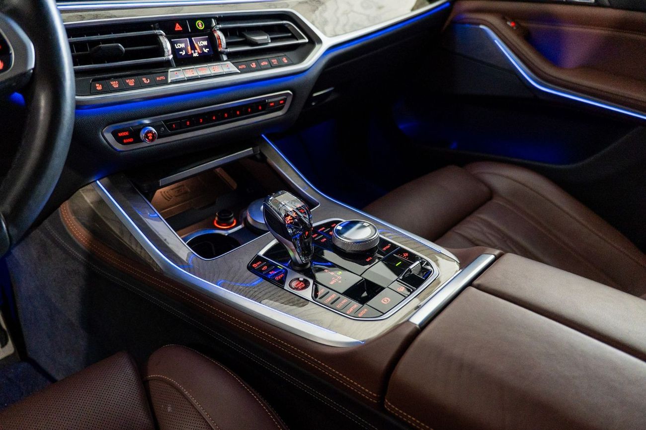 BMW X7 xDrive40i Luxury M Sport Package 3.0L