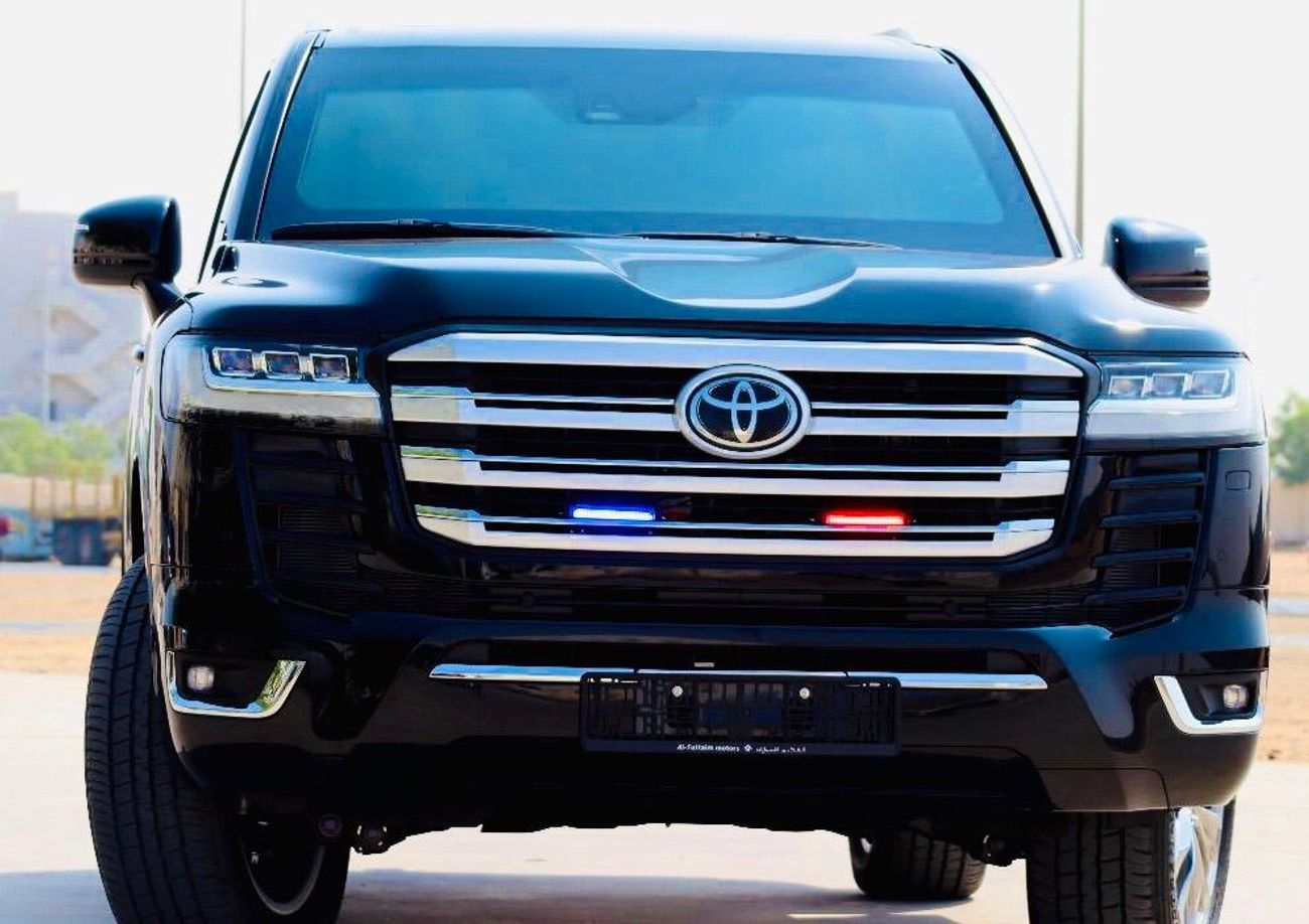 تويوتا لاند كروزر تويوتا لاندكروزر 4.0 لتر فئة VXR مصفحة موديل 2026 – فل أوبشن كامل