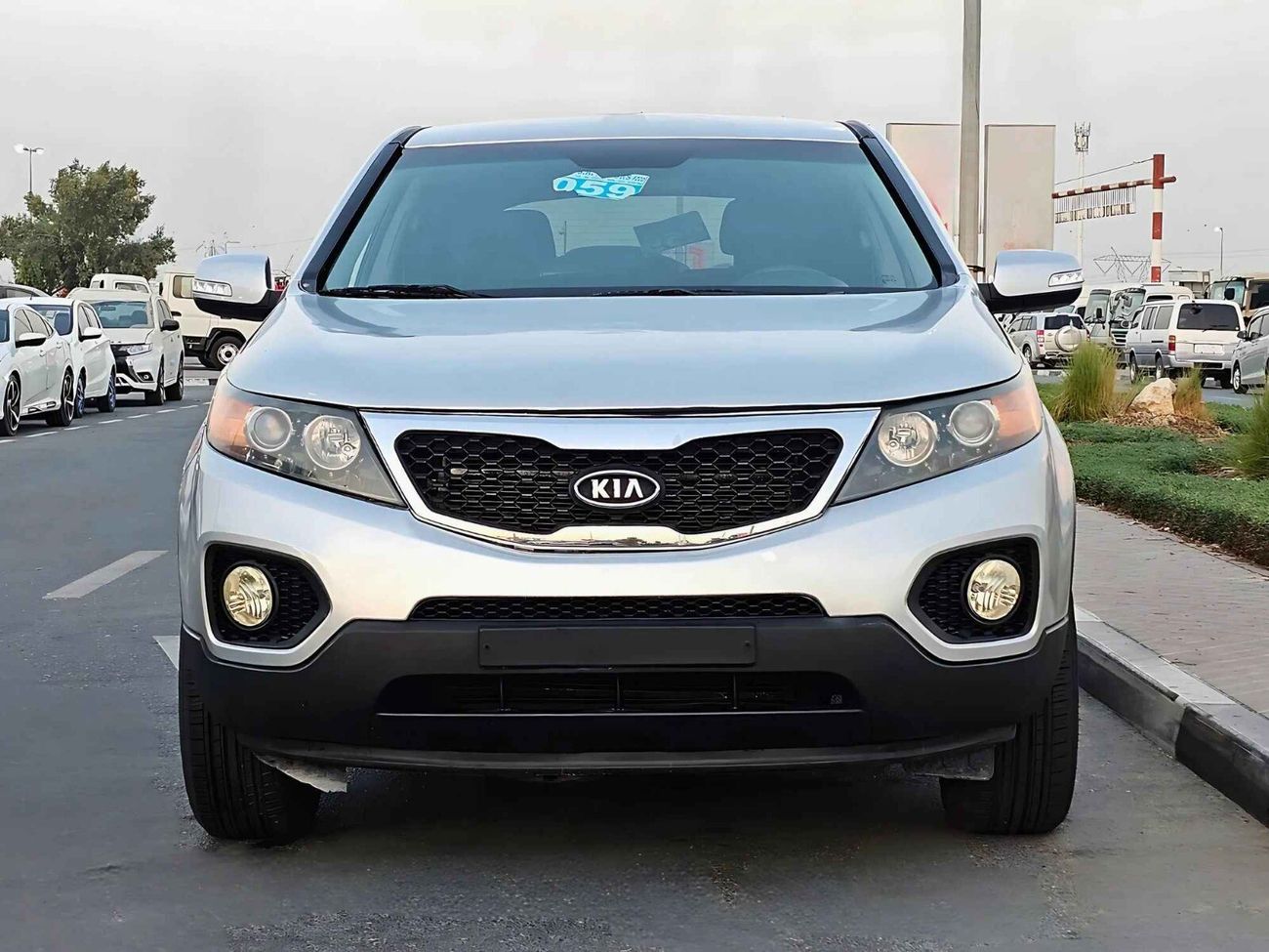 كيا سورينتو LX / MID OPT / ONLY FOR EXPORT / LOT#82199