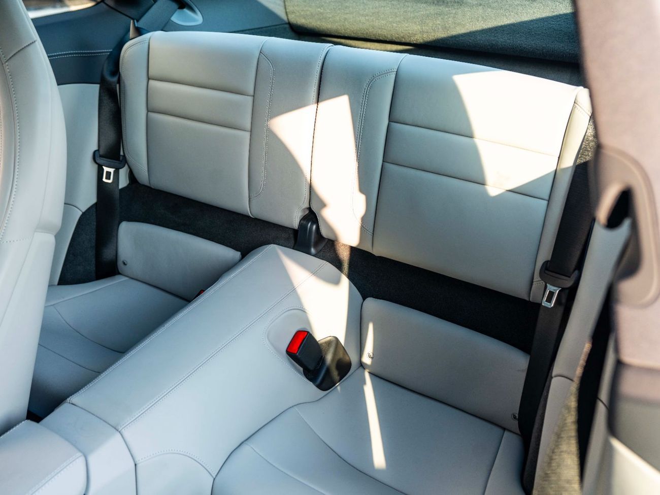 بورش 911 Carrera 4S 3.0L (444 HP) Coupe