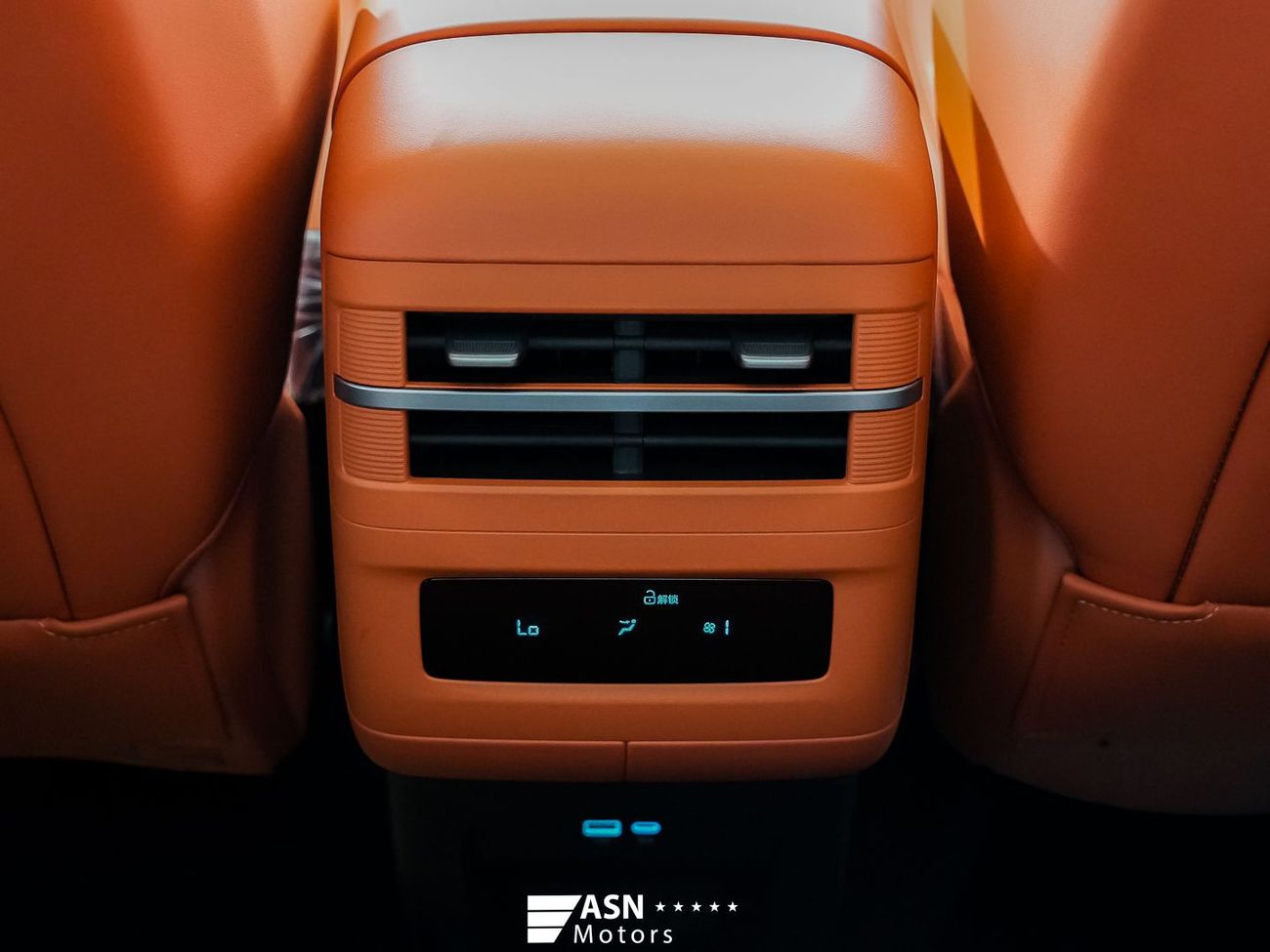 BYD Leopard Titanium 7 Ultra Edition Orange Interior 1.5 Plug-In Hybrid (Export Price)