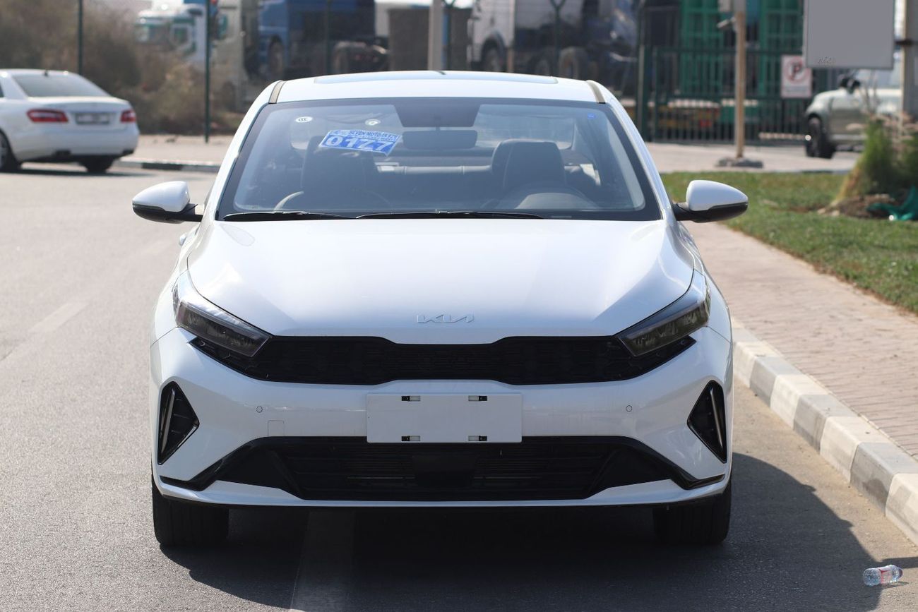 كيا K3 1.5L , PUSH START, SUNROOF, MODEL 2025
