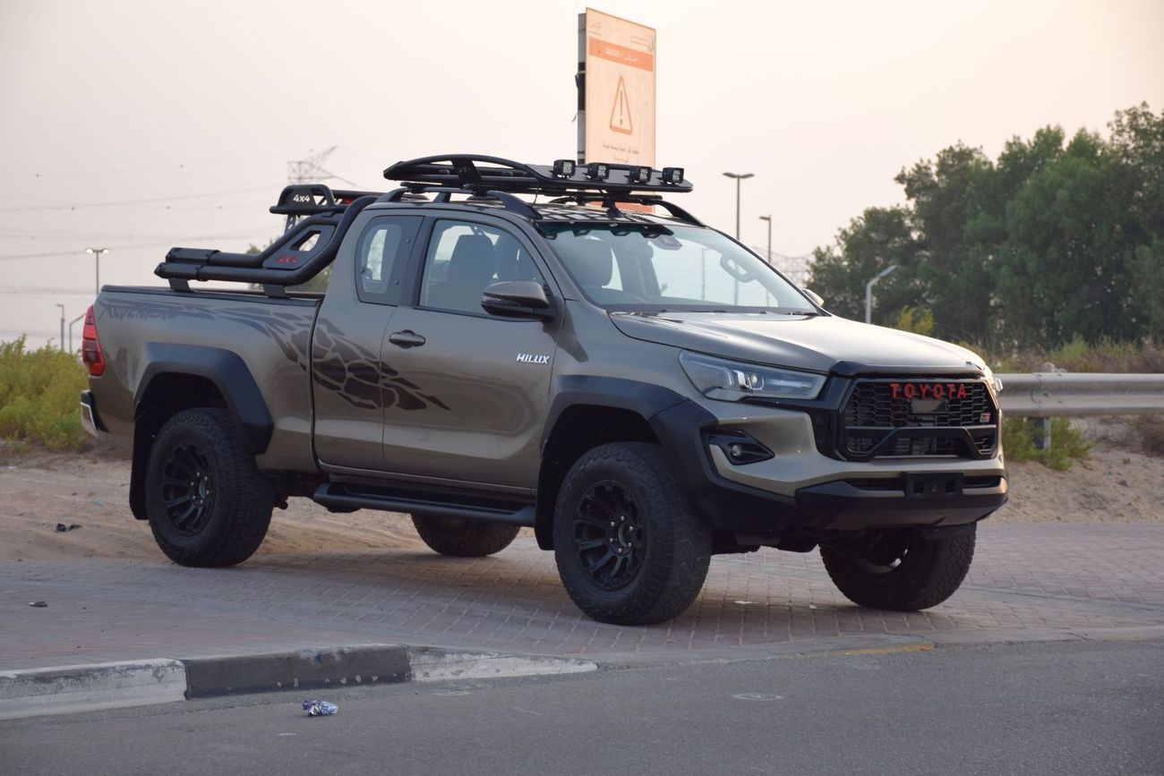 تويوتا هيلوكس S GLX 2.8L 4WD A/T