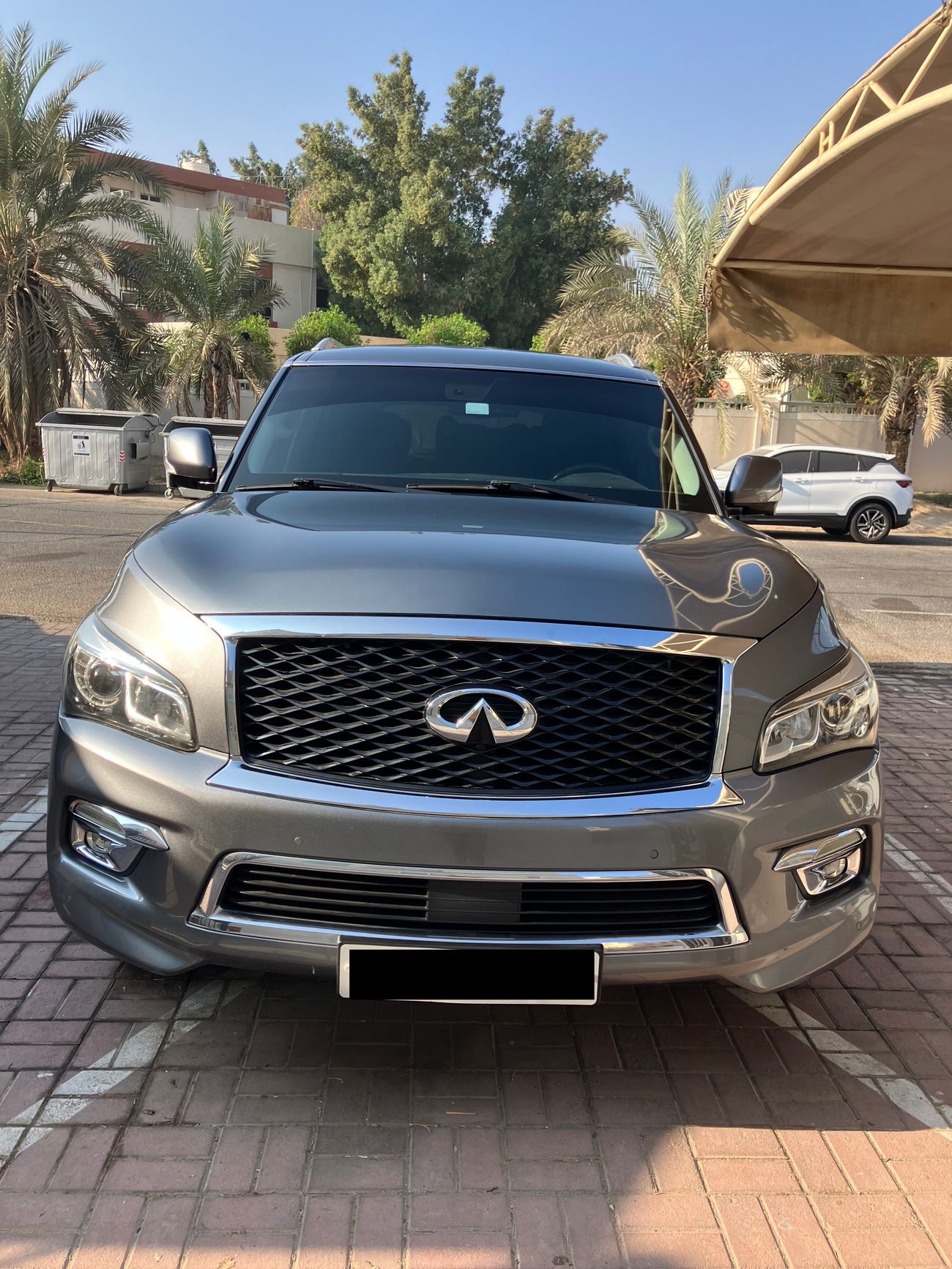 إنفينيتي QX80