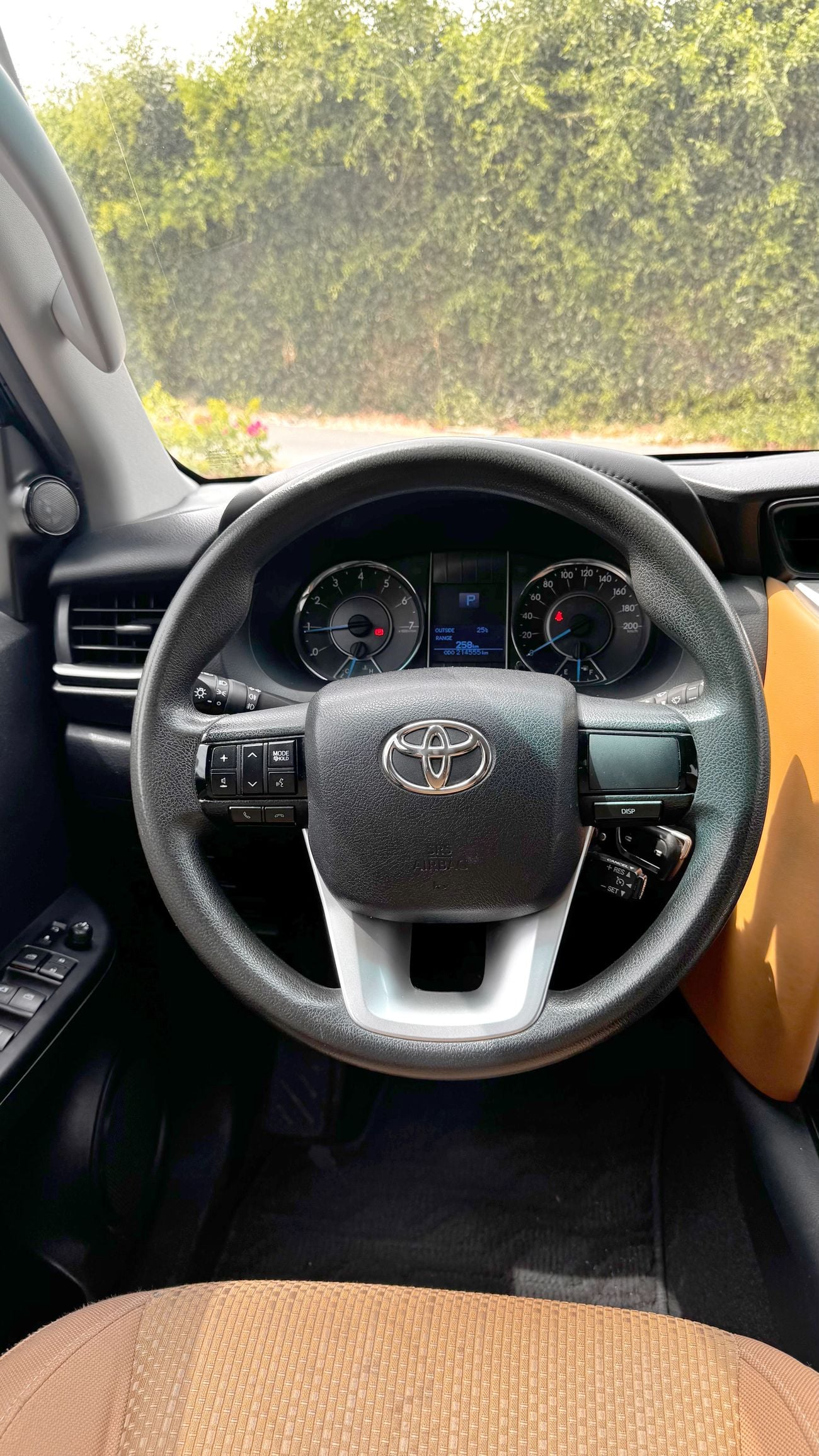 Toyota Fortuner EXR 2.7L 4WD