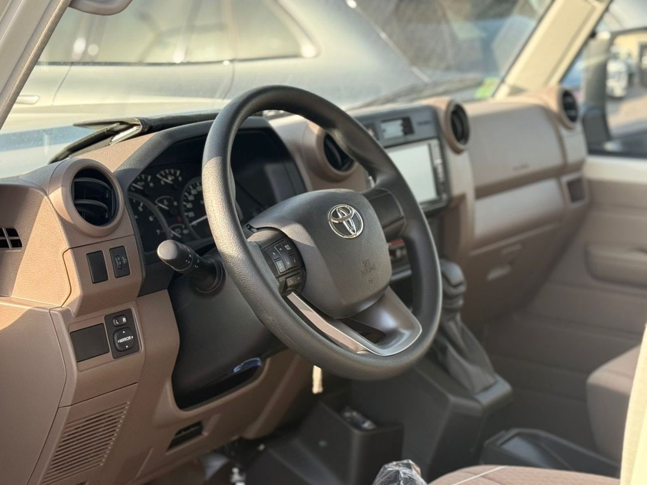 تويوتا لاند كروزر بيك آب TOYOTA LAND CRUISER LC79 4.0 2025