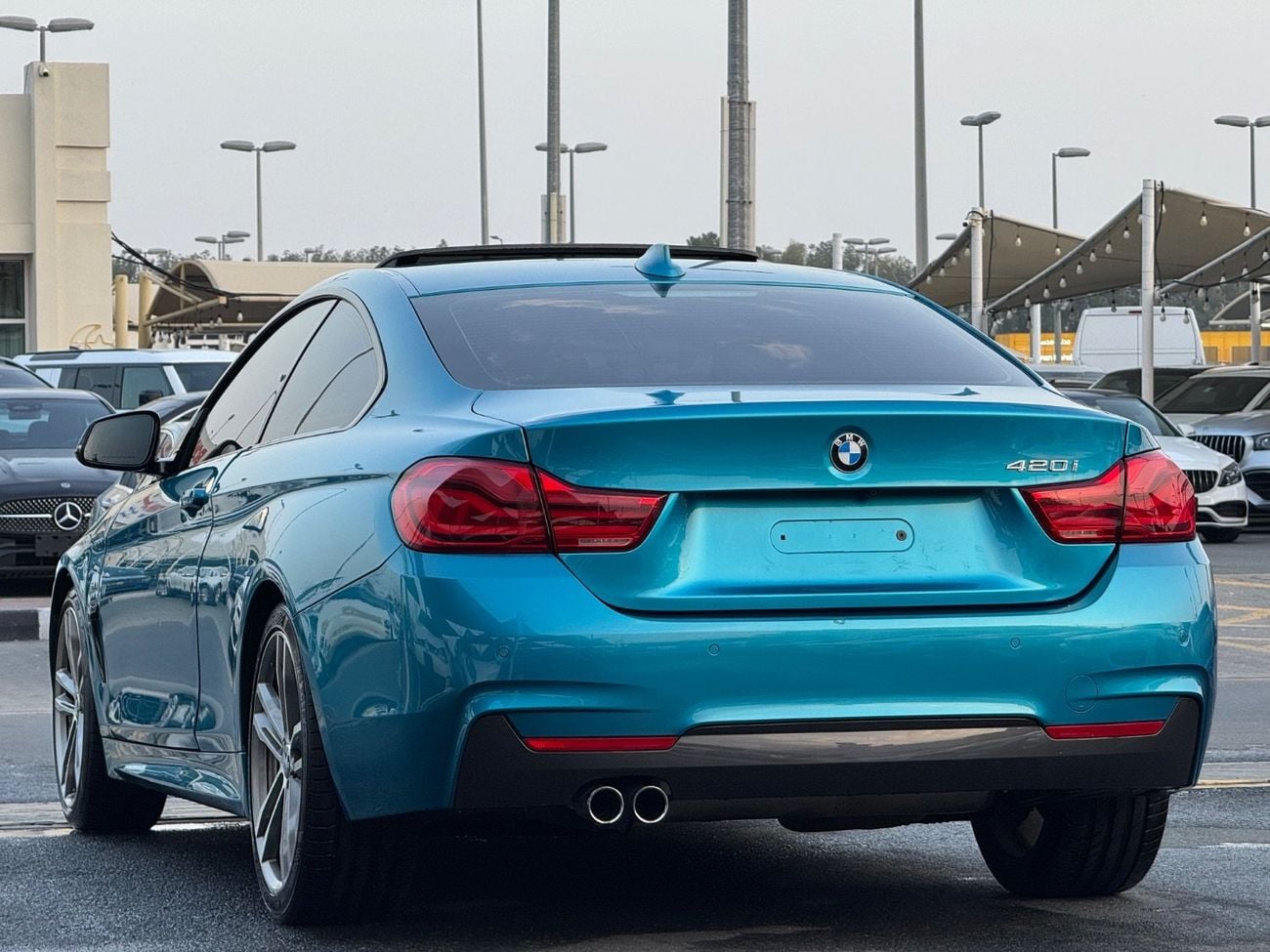 بي أم دبليو 420i Executive 2.0L