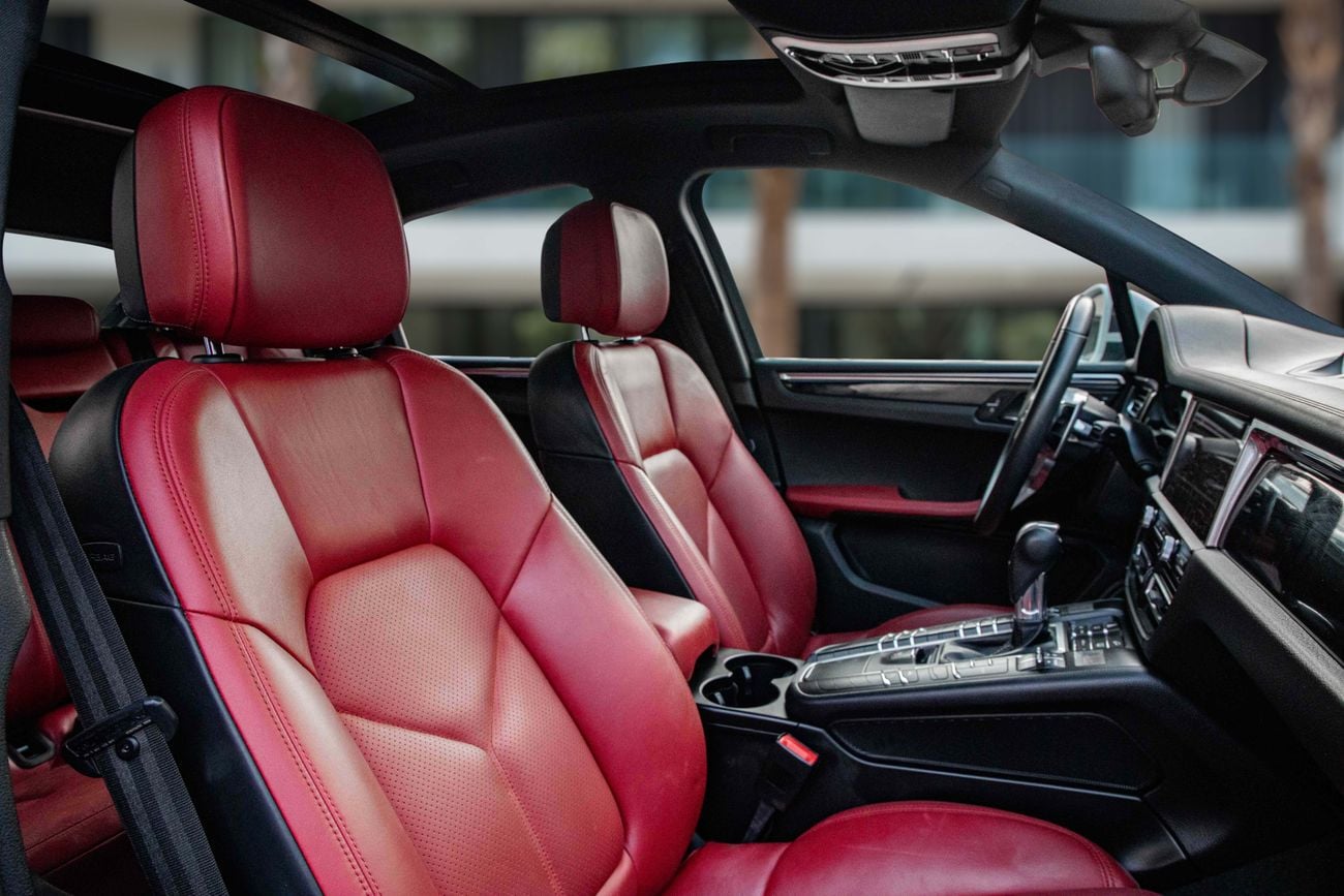 بورش ماكان Macan | 2,938 P.M | 0% Downpayment | Pristine Condition!